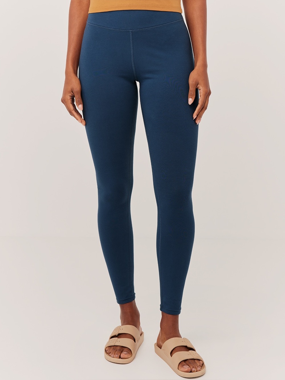 ‼️EUC: Pact Organic Navy Blue PureFit Legging - L